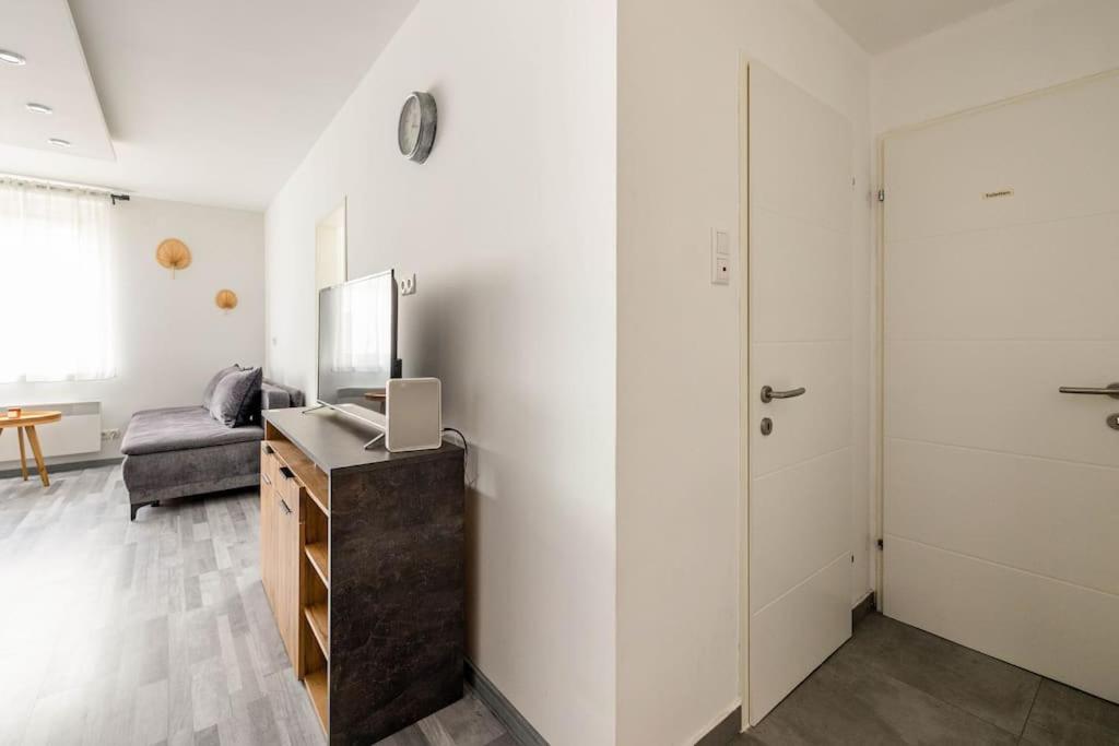 Cozy Renovated Close To Schoenbrunn Palace Apartamento